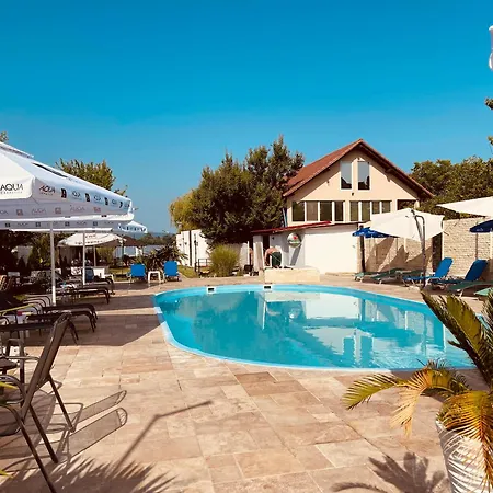 Hotel de apartamente Elgringo Clisura Dunarii *